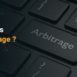 صفحه کلید لپتاپ که روی دکمه اینتر به جای Enter از عبارت Arbitrage استفاده شده است.